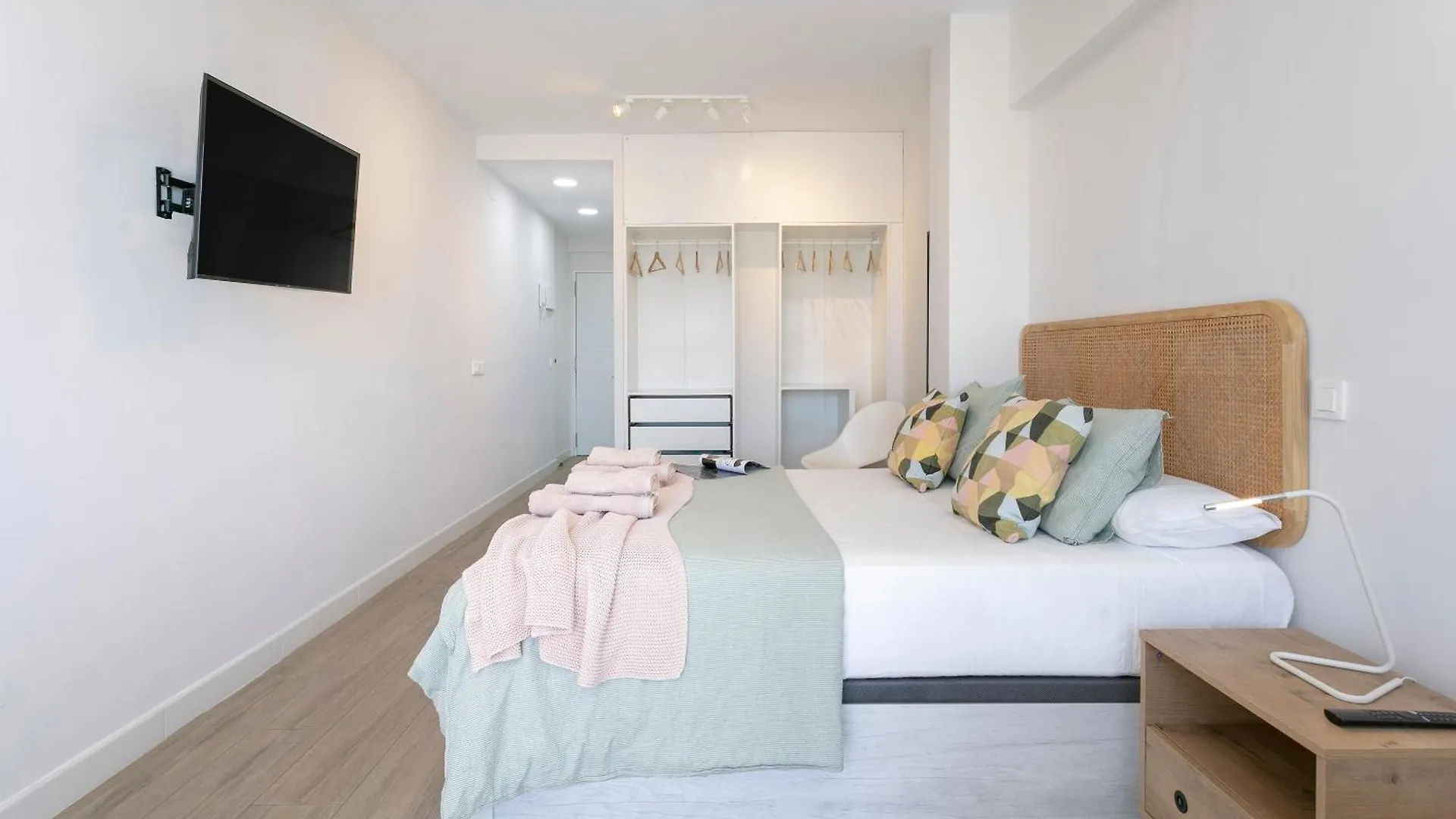 Estudio renovado con vista al mar Torremolinos Apartamento